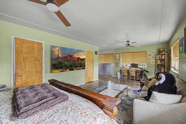 39625 N TAYLOR Street, San Tan Valley, AZ 85140