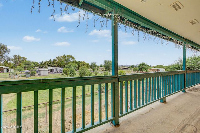 39625 N TAYLOR Street, San Tan Valley, AZ 85140