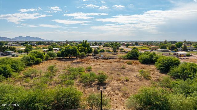 39625 N TAYLOR Street, San Tan Valley, AZ 85140