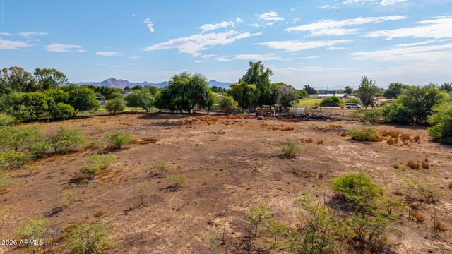 39625 N TAYLOR Street, San Tan Valley, AZ 85140