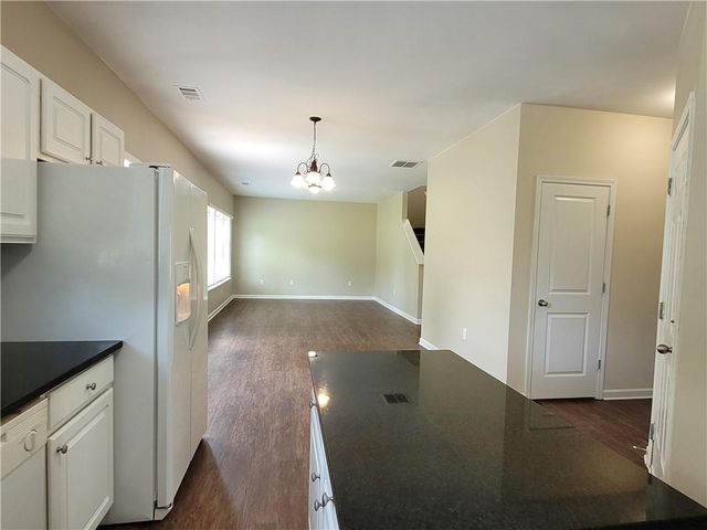 6010 Stonebrook Lane, Austell, GA 30106