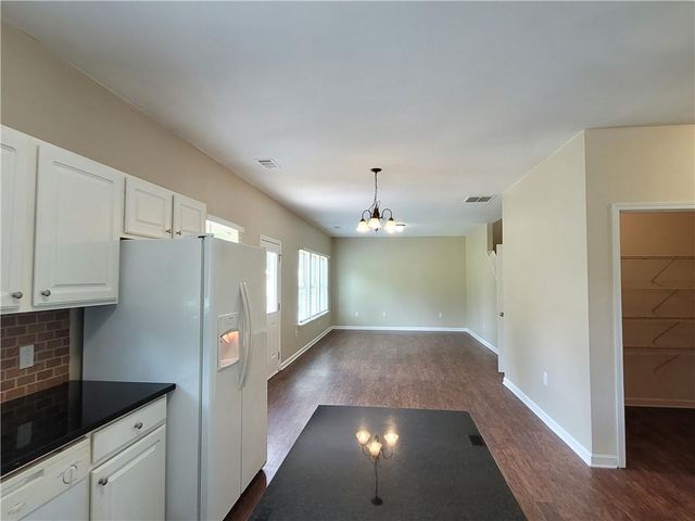 6010 Stonebrook Lane, Austell, GA 30106