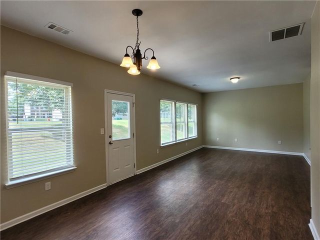 6010 Stonebrook Lane, Austell, GA 30106