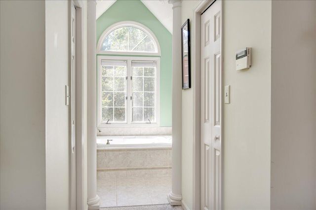 202 Shenandoah Drive, Mccormick, SC 29835