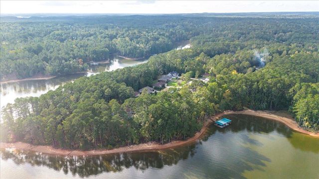 202 Shenandoah Drive, Mccormick, SC 29835