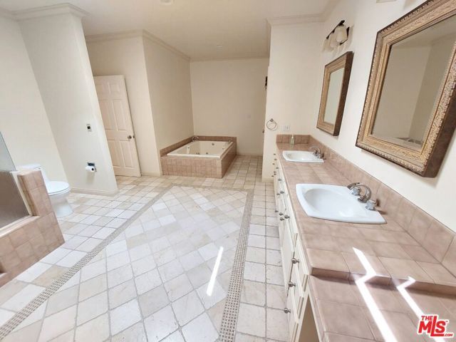 1808 Franklin Canyon Drive, Los Angeles, CA 90210