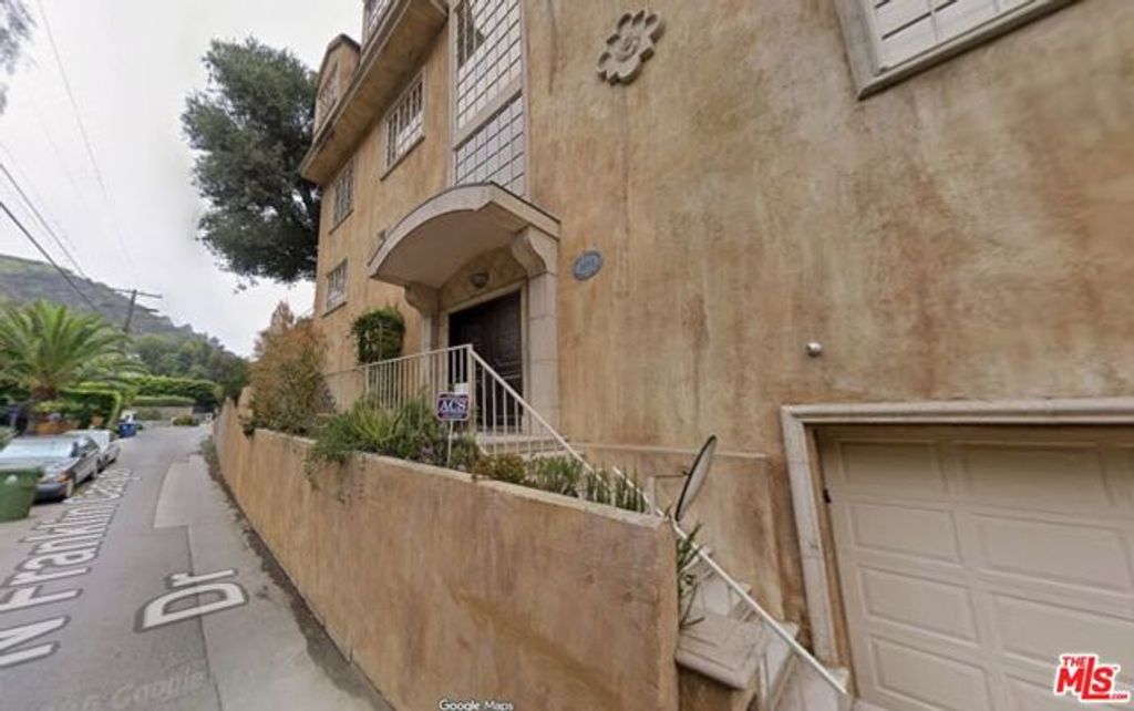 1808 Franklin Canyon Drive, Los Angeles, CA 90210