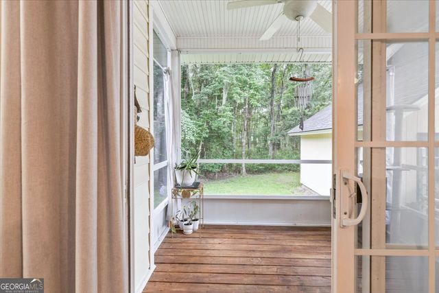 105 Cottage Court, Richmond Hill, GA 31324
