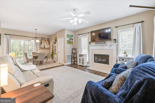 105 Cottage Court, Richmond Hill, GA 31324
