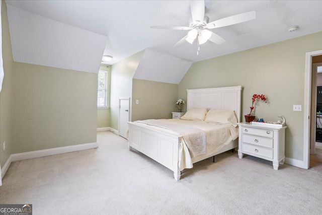 105 Cottage Court, Richmond Hill, GA 31324