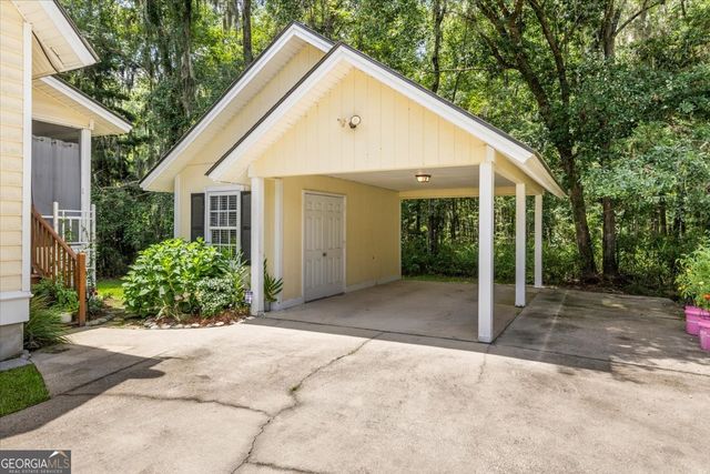 105 Cottage Court, Richmond Hill, GA 31324