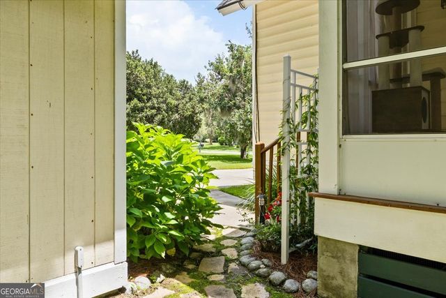105 Cottage Court, Richmond Hill, GA 31324