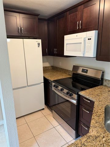 6004 WESTGATE DRIVE 102, Orlando, FL 32835