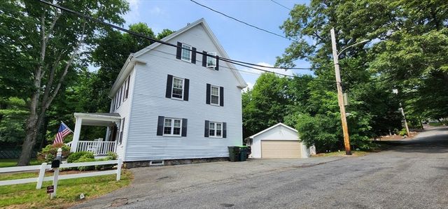 10 Cedar St, Wellesley, MA 02481