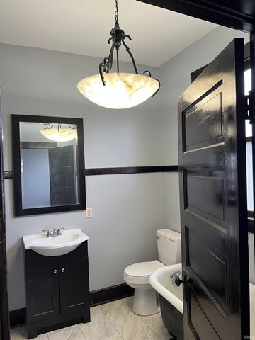 800 E Virginia Street, Evansville, IN 47711