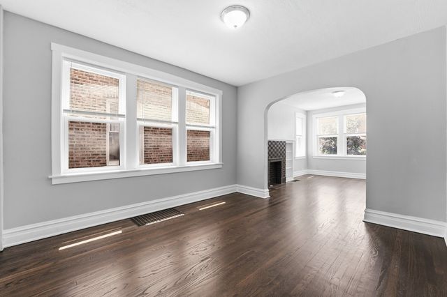 1625 S 47th Court 1, Cicero, IL 60804
