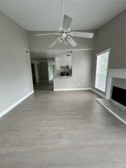 3900 Woodchase Drive 120, Houston, TX 77042