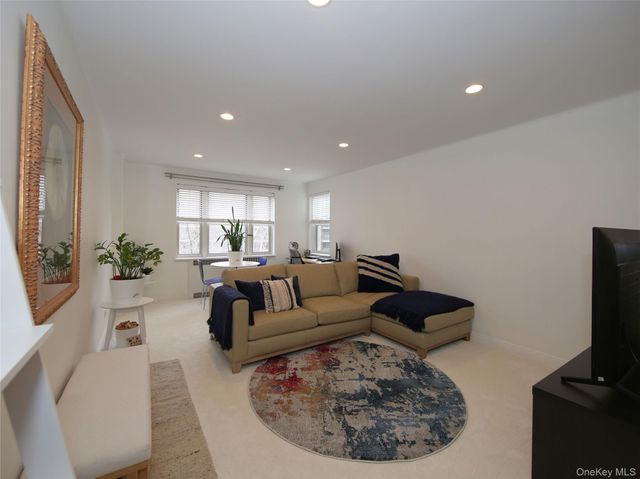 50 N Broadway 6L, White Plains, NY 10603