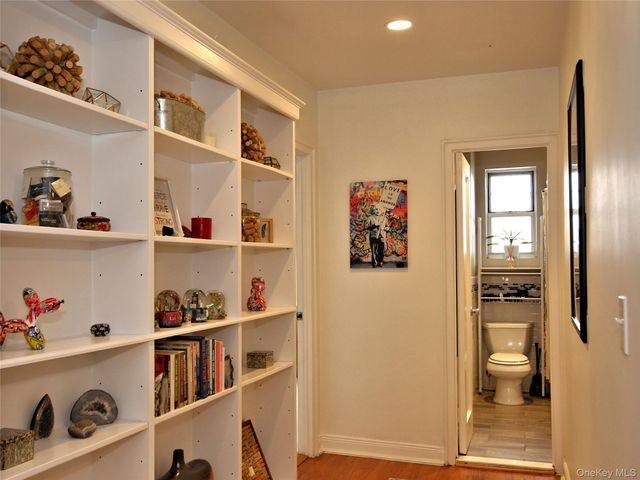 50 N Broadway 6L, White Plains, NY 10603