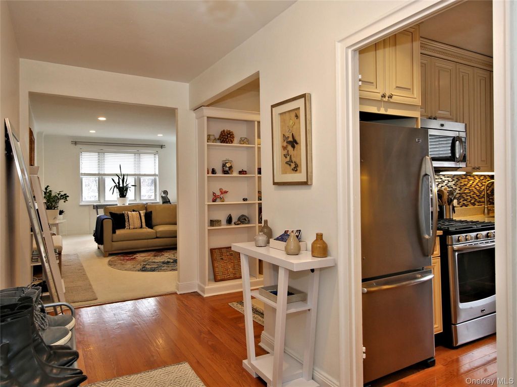 50 N Broadway 6L, White Plains, NY 10603