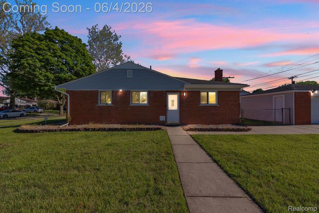 8145 Bailey Street, Taylor, MI 48180