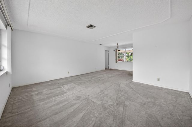 1101 SW 68th Avenue, Plantation, FL 33317