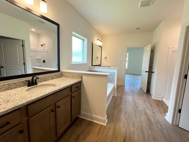 8686 Turnbull Dr, Pleasant View, TN 37146