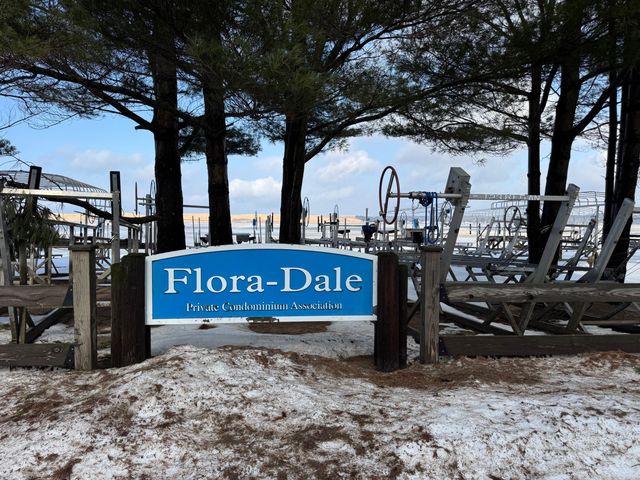 447 N Northern Light Road, Mears, MI 49436