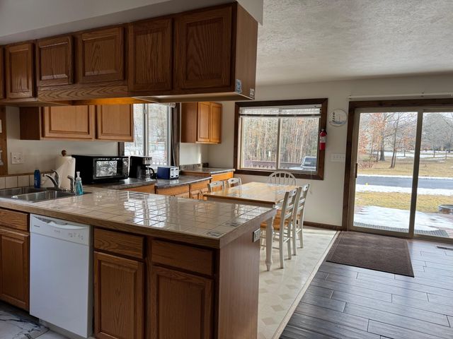 447 N Northern Light Road, Mears, MI 49436