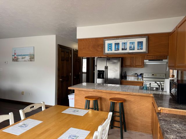 447 N Northern Light Road, Mears, MI 49436