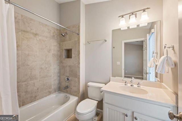 5905 Waters Edge Trail, Roswell, GA 30075