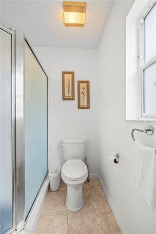 121 COSTA MESA DRIVE, Lady Lake, FL 32159