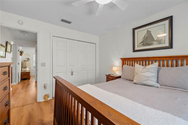 121 COSTA MESA DRIVE, Lady Lake, FL 32159