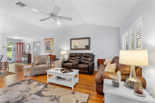 121 COSTA MESA DRIVE, Lady Lake, FL 32159