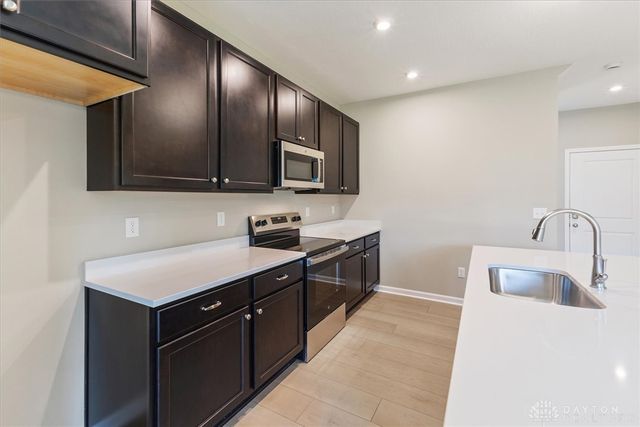 614 Tulip Court, Yellow Springs Vlg, OH 45387