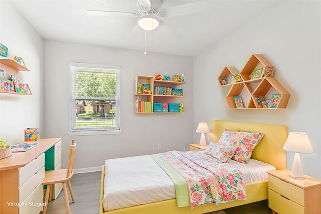 16915 Stardale Lane, Friendswood, TX 77546