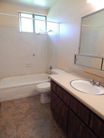 9132 Pershing Ave, Orangevale, CA 95662