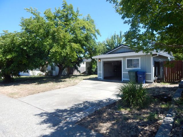 9132 Pershing Ave, Orangevale, CA 95662