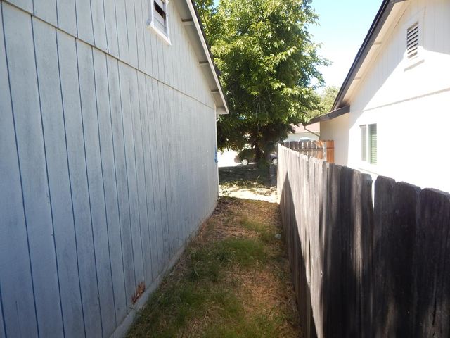 9132 Pershing Ave, Orangevale, CA 95662