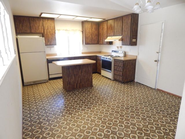 9132 Pershing Ave, Orangevale, CA 95662