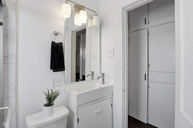 410 Sanders Street, Indianapolis, IN 46225