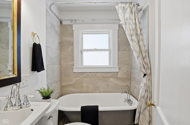 410 Sanders Street, Indianapolis, IN 46225