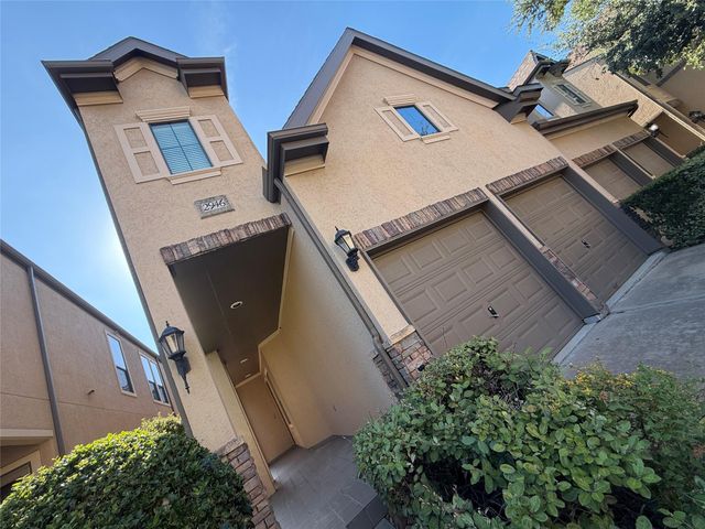 2946 Royal Oaks Crest, Houston, TX 77082