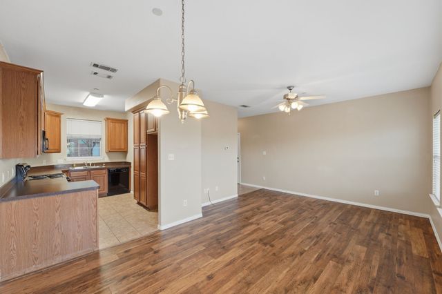 706 S Jupiter Road 1806, Allen, TX 75002