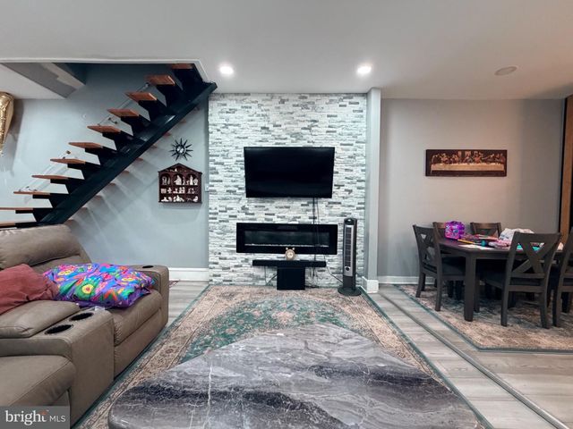 308 PRINCETON AVE, Philadelphia, PA 19111