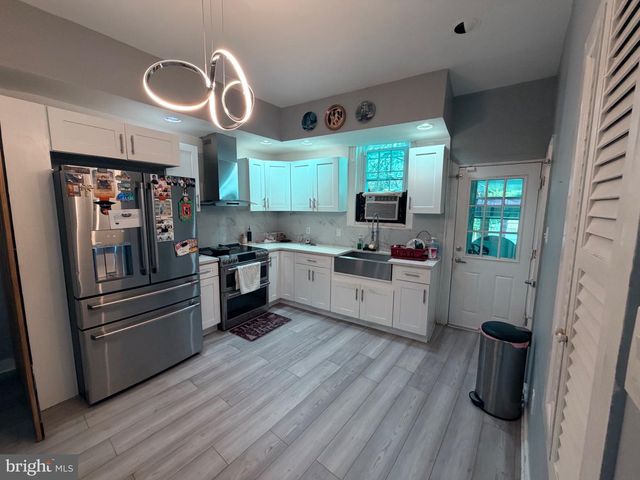 308 PRINCETON AVE, Philadelphia, PA 19111