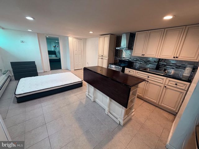 308 PRINCETON AVE, Philadelphia, PA 19111
