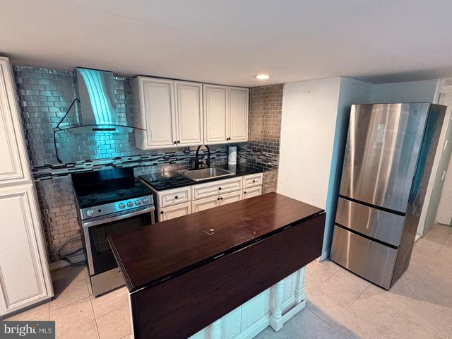 308 PRINCETON AVE, Philadelphia, PA 19111