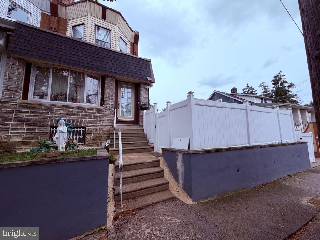308 PRINCETON AVE, PHILADELPHIA, PA 19111 — photo 2