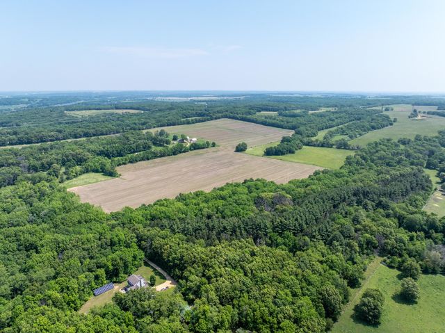 1260 E Old Wagon Road, Oregon, IL 61061
